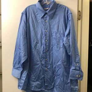 Geoffery Beene Button Down Collared Shirt with Pocket